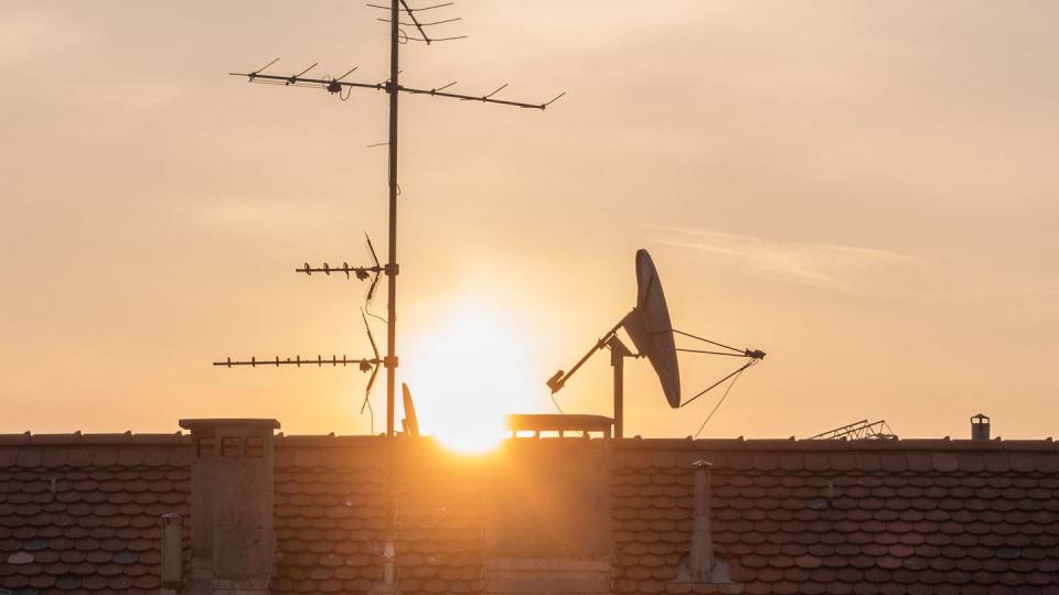 Für viele, die schnelles Internet schnon abgeschrieben hatten, könnte mit einem Satelliten-Anbieter sozusagen die Sonne wieder aufgehen.