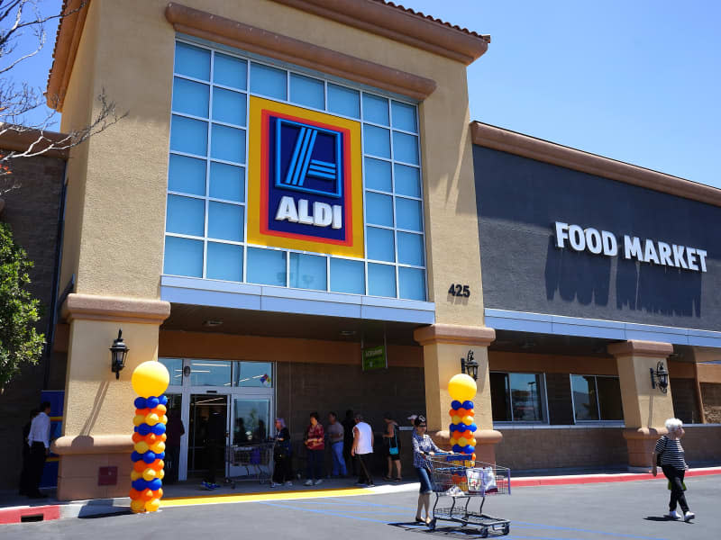 Is Aldi Open on Memorial Day?