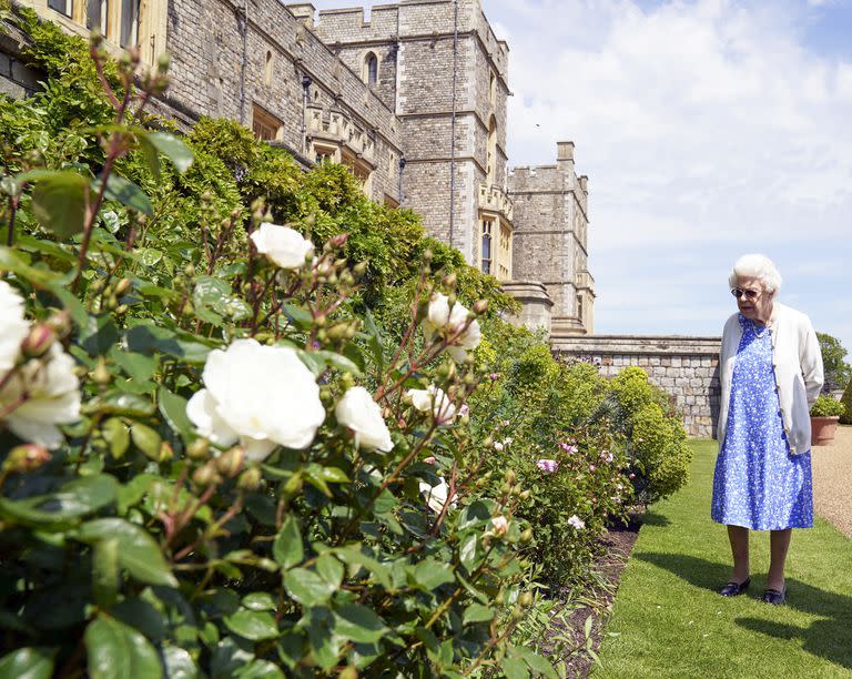 La reina Isabel II de Gran Bretaña en el Castillo de Windsor en Inglaterra, el miércoles 9 de junio de 2021.