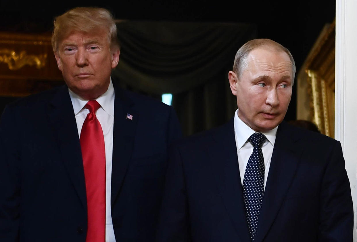 Why did President Donald Trump meet one on one with Russia&rsquo;s President Vladimir Putin for two hours with no note takers or aides present?&nbsp; (Photo: Brendan Smialowski / Getty Images)