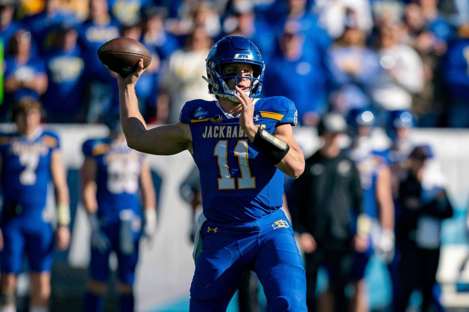 FRISCO, TX - JANUARY 07: South Dakota State Jackrabbits quarterback Mark Gronowski (11) throws a pass during the FCS championship game between Montana Grizzlies and South Dakota State Jackrabbits on January 7th, 2024 at Toyota Stadium in Frisco, TX. (Photo by Chris Leduc/Icon Sportswire) (Icon Sportswire via AP Images)