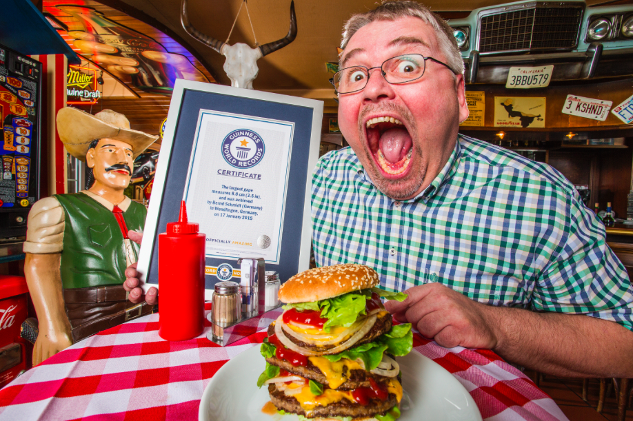 We wouldn’t mind this record - the biggest mouth. Bernd Schmidt, from Wendlingen, Germany, can open his mouth 3.46in wide. That burger has no chance. (Pic: Guinness World Records)