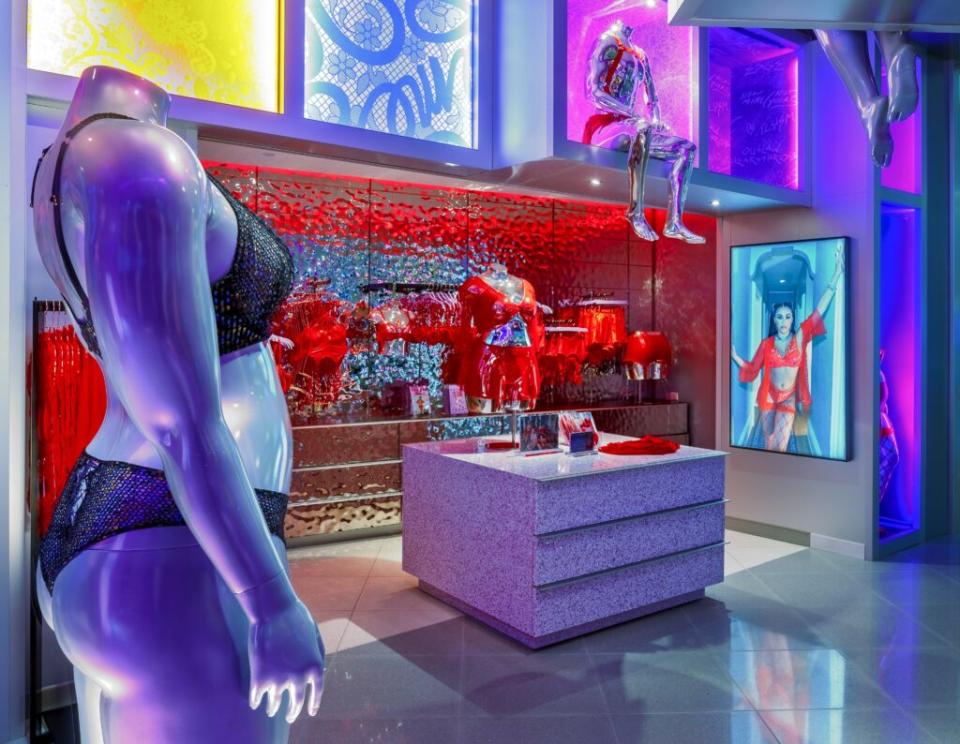 An inside look at Rihanna’s new Savage X Fenty store in Las Vegas, which opened on Jan. 25, 2022. (Credit: @SavageXFenty on Twitter)
