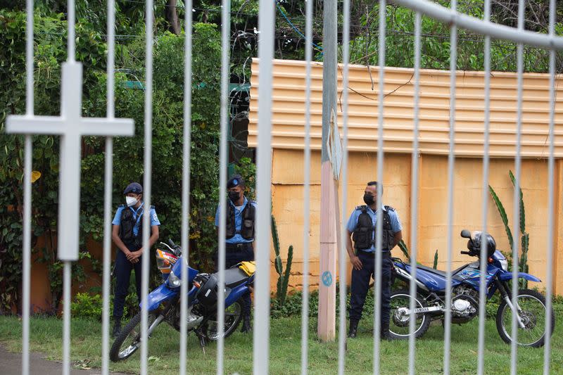 Nicaraguan bishop, alleging police harassment, takes refuge at a Catholic church in Managua