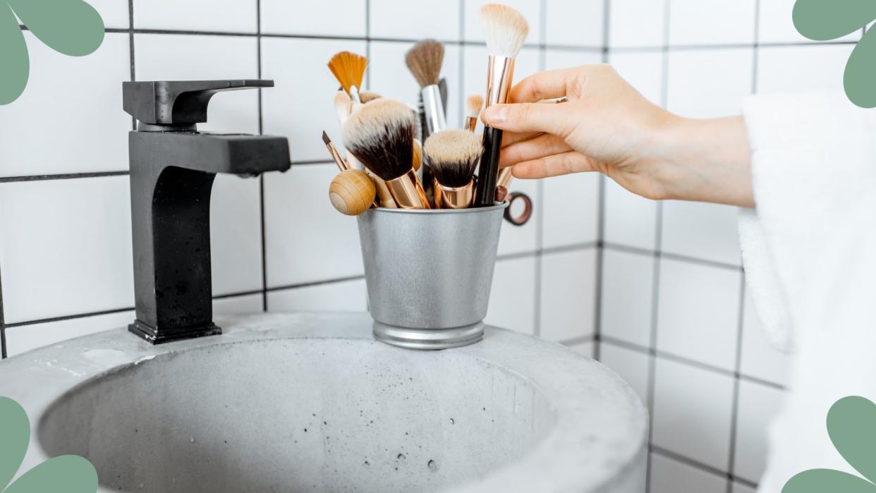 Image demonstrating how often to wash your makeup brushes . 