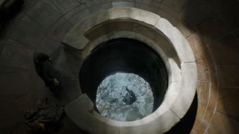 Littlefinger Forcing Lysa Out The Moon Door (Season 5, Episode 7)