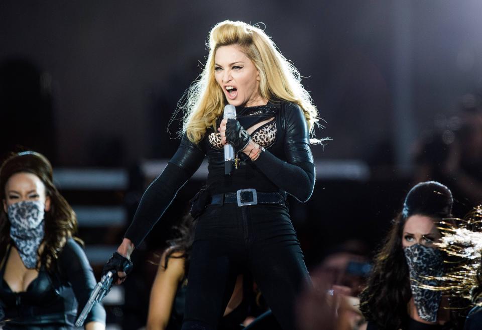 Madonna ist bekannt für spektakuläre Auftritte. (Bild: Samir Hussein/Redferns via Getty Images)