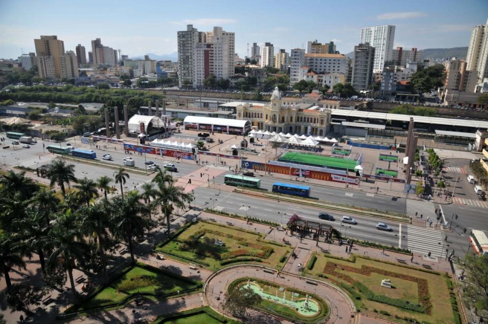 Belo Horizonte (MG) ocupa o 14º lugar com renda média de R$ 7.138,89.(Getty Images)