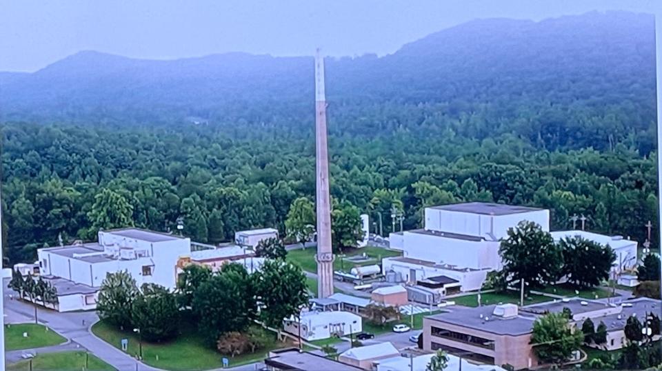 An aerial photograph of the High Flux Isotope Reactor and the Radiochemical Engineering and Development Center, where transuranium elements produced at HFIR are chemically separated and prepared for shipment.