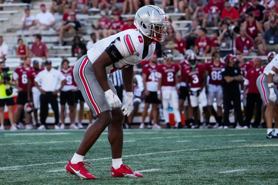 Ohio State safety Sonny Styles lines up against Indiana.