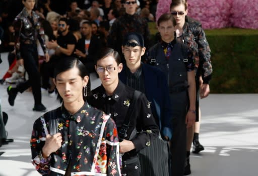 Modelsat the streetwise Dior show in Paris