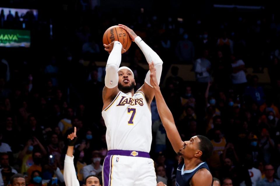 Los Angeles Lakers forward Carmelo Anthony shoots over Memphis Grizzlies guard De’Anthony Melton (Ringo Chiu/AP) (AP)