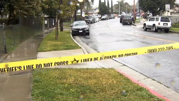 PHOTO: A man was barricaded inside a Valinda, Calif., home for hours after exchanging gunfire with sheriff's deputies and shooting at pedestrians on the street, officials say. (KABC)