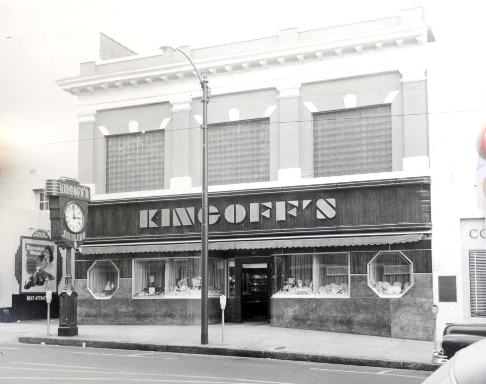 Kingoff's Jewelers at 10 N. Front St in Wilmington during the 1940s.