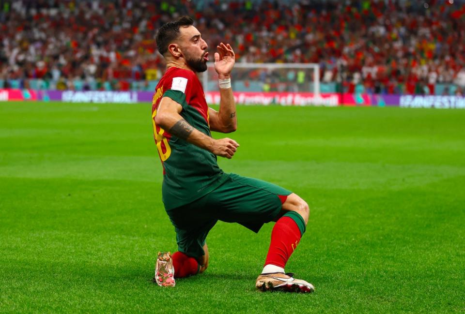 Soccer Football - FIFA World Cup Qatar 2022 - Group H - Portugal v Uruguay - Lusail Stadium, Lusail, Qatar - November 28, 2022 Portugal's Bruno Fernandes celebrates scoring their second goal REUTERS/Lee Smith