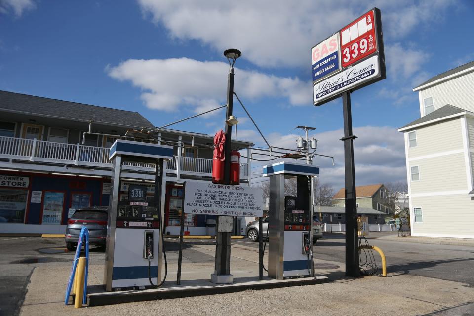 Patriot’s Corner, an iconic piece of commercial property at the south end of Hampton Beach, is currently under agreement to be sold.