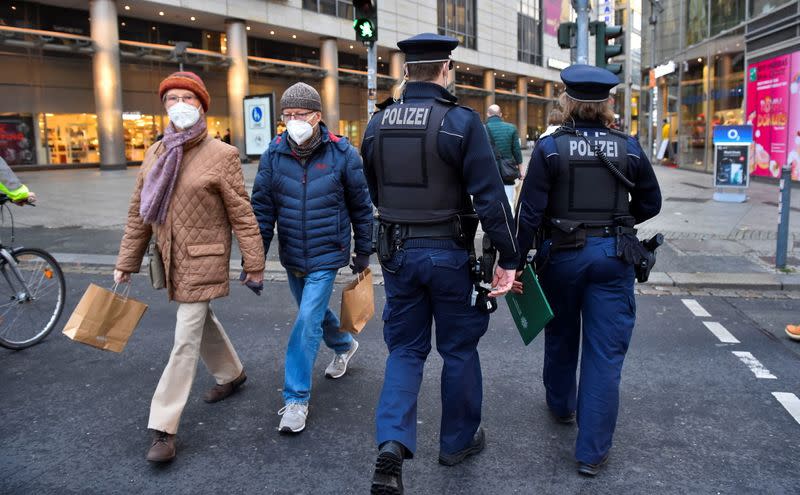 Police check COVID-19 measures in Dresden