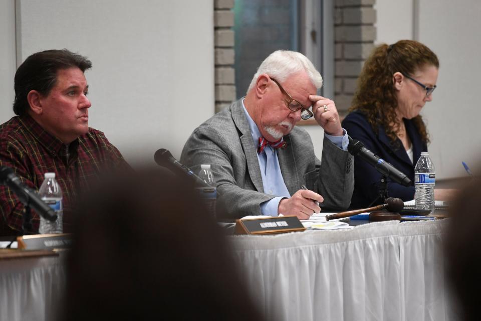 From left, Farragut Alderman Scott Meyer, Mayor Ron Williams and Vice Mayor Louise Povlin voted to approve Advance Knox. The plan passed 3-2.