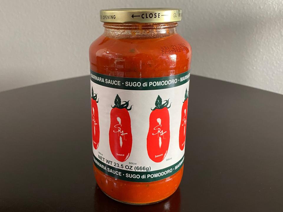 jar of smt tomato sauce
