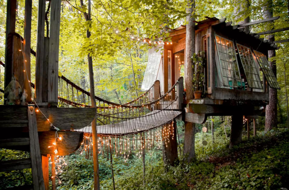 <p>This romantic treehouse in Atlanta can be all yours for $519 a night. (Airbnb) </p>