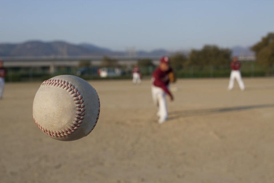 How well can you gauge the speed of this ball coming at you? <a href="https://www.gettyimages.com/detail/photo/fastball-royalty-free-image/127753874" rel="nofollow noopener" target="_blank" data-ylk="slk:tdubphoto/Moment via Getty Images;elm:context_link;itc:0;sec:content-canvas" class="link ">tdubphoto/Moment via Getty Images</a>