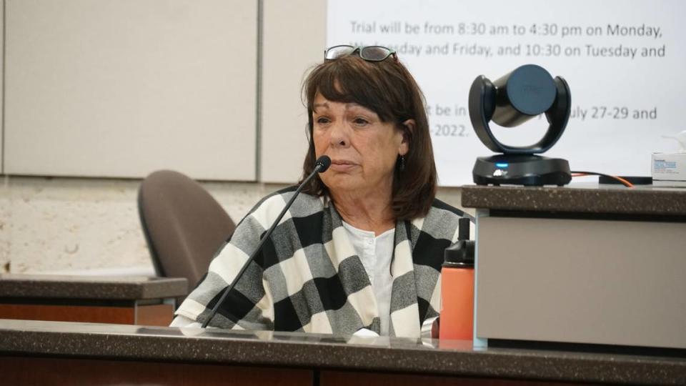 Denise Smart testifies on Day 2 of the trial against Paul and Ruben Flores for the murder of her daughter on July 21, 2022.