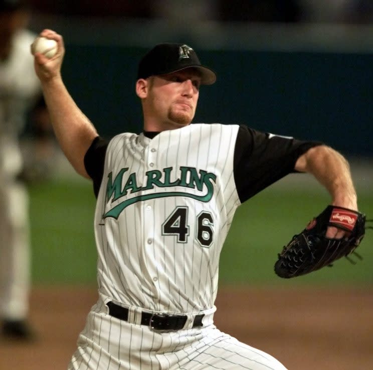 Ryan Dempster kept the clubhouse entertained with magic shows. (AP Photo)