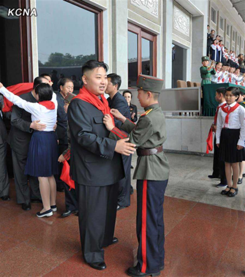 金正恩2012年參加北韓少年團活動。（圖／朝中社）