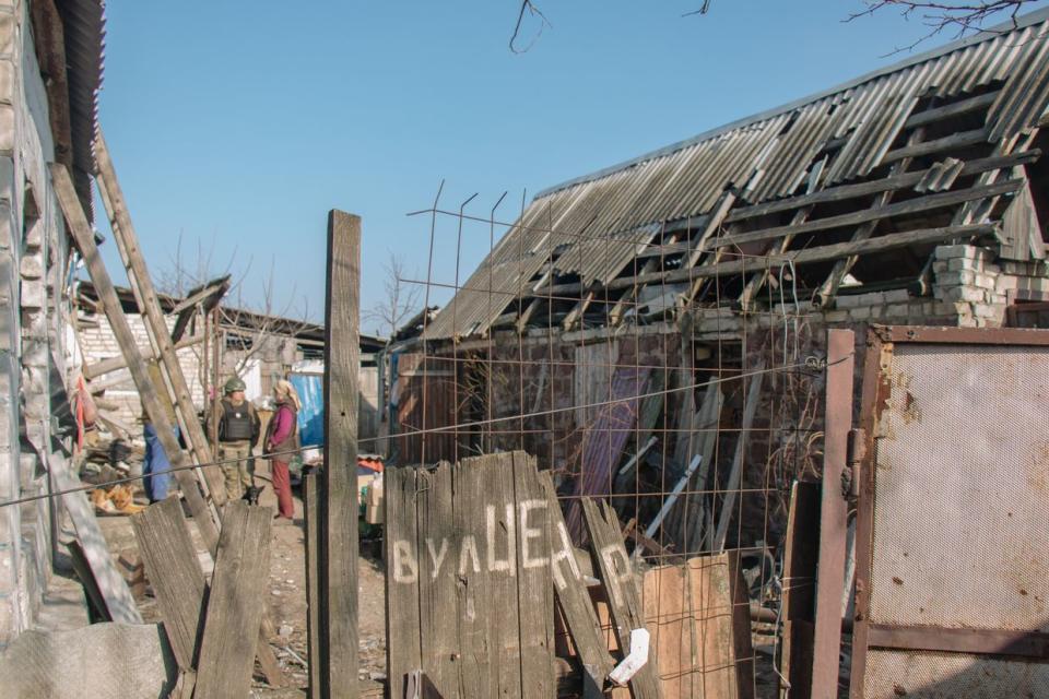 A partially destroyed house and destroyed warehouse of Ivan and Olena in Torske in Donetsk Oblast on March 7, 2024. (Alexander Khrebet / The Kyiv Independent)