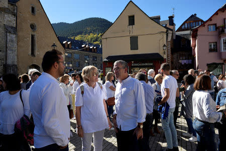 Frances Boya (C) head of Unit d'Aran and former Aran government head, takes part in a demonstration in favour of dialogue, in Vielha, in the Val d'Aran, Catalonia, Spain October 7, 2017. Picture taken October 7, 2017. REUTERS/Vincent West