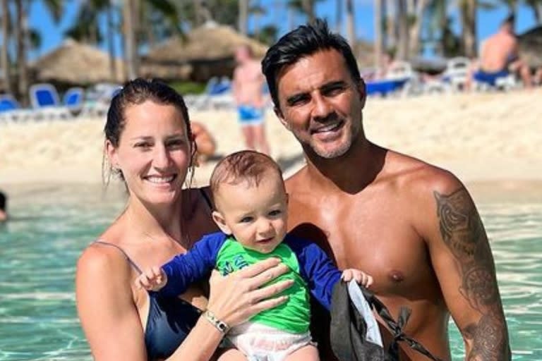 En medio de los conflictos con Nicole Neumann, Fabián Cubero disfrutó de sus vacaciones con Mica Viciconte y su hijo Luca