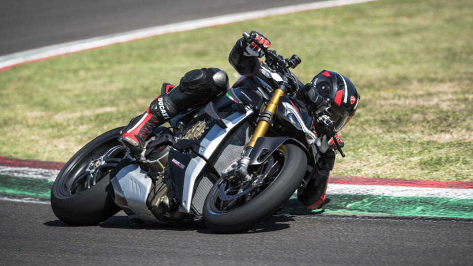 The BST carbon-fiber wheels contribute to the Streetfighter V4 SP’s lighter turning, faster acceleration and shorter braking distances compared to the other model variants. - Credit: Photo by Matteo Cavadini, courtesy of Ducati Motor Holding S.p.A.