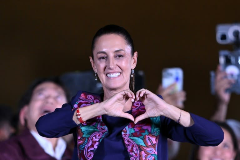 Claudia Sheinbaum, première femme présidente élue au Mexique, célèbre sa victoire, à Mexico le 3 juin 2024 (CARL DE SOUZA)