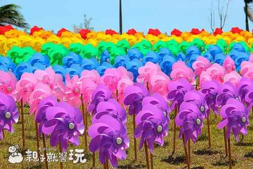 大手牽小手，一起幸福玩轉彩虹風車～鶯歌三鶯陶花源