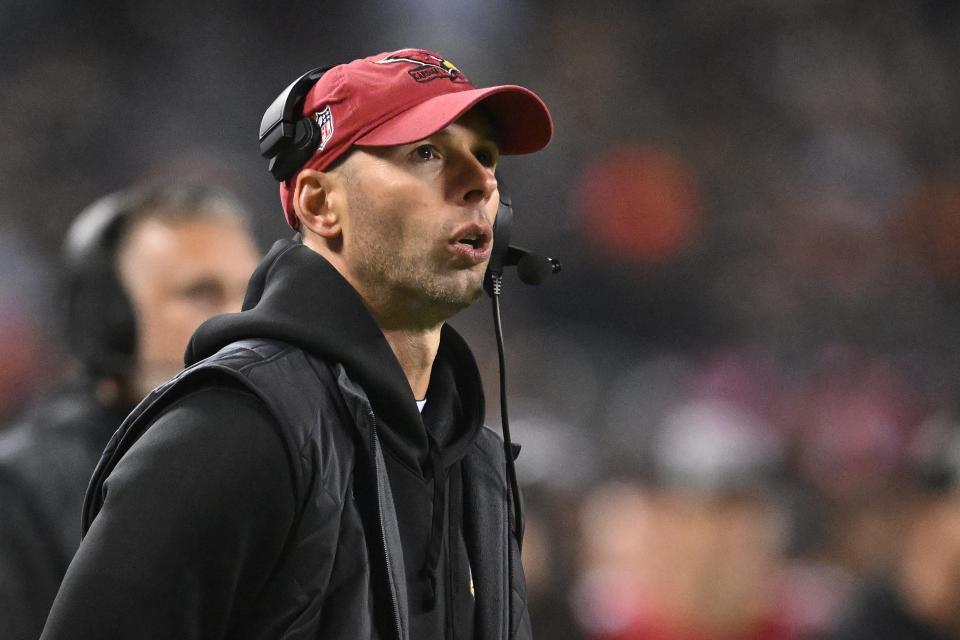 Head coach Jonathan Gannon of the Arizona Cardinals reacts during the second half against the Chicago Bears at Soldier Field on Dec. 24, 2023, in Chicago, Illinois.