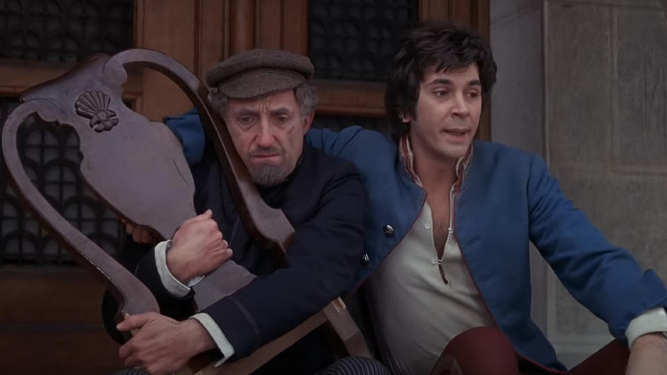 Ron Moody and Frank Langella in The Twelve Chairs