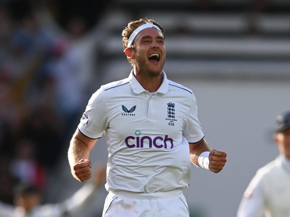 Stuart Broad of England celebrates the wicket of Alex Carey of Australia (Getty)