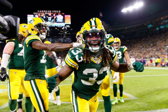 Packers' Aaron Jones claps back after being left off ESPN's top 10 RB  rankings