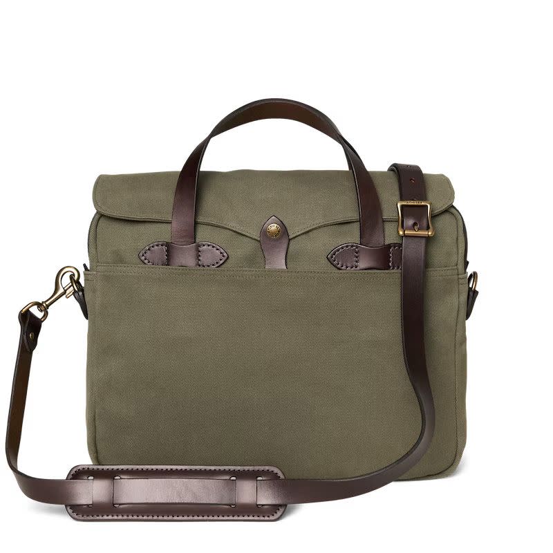 <p><a href="https://go.redirectingat.com?id=74968X1596630&url=https%3A%2F%2Fwww.filson.com%2Frugged-twill-original-briefcase.html&sref=https%3A%2F%2Fwww.esquire.com%2Fstyle%2Fmens-accessories%2Fg28122227%2Flaptop-bags-for-men%2F" rel="nofollow noopener" target="_blank" data-ylk="slk:Shop Now;elm:context_link;itc:0;sec:content-canvas" class="link rapid-noclick-resp">Shop Now</a></p><p>Rugged Twill Original Briefcase</p><p>filson.com</p><p>$495.00</p>