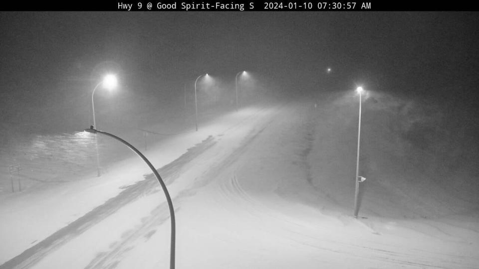 A highway camera captures snow falling on Highway 9 in Saskatchewan on Wednesday morning. (Saskatchewan Highway Hotline  - image credit)