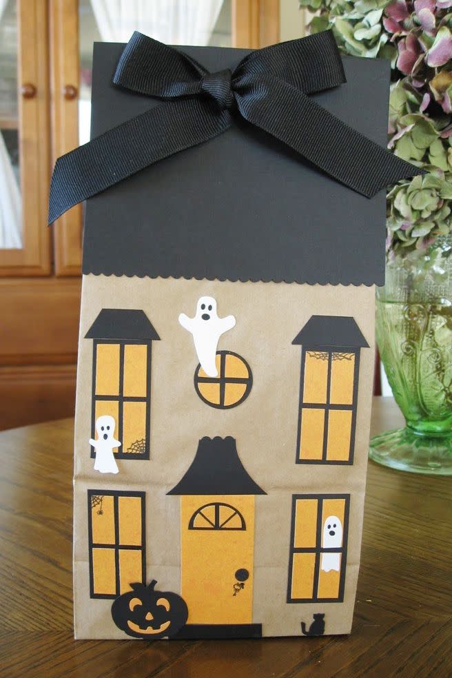 Haunted House Paper Bag