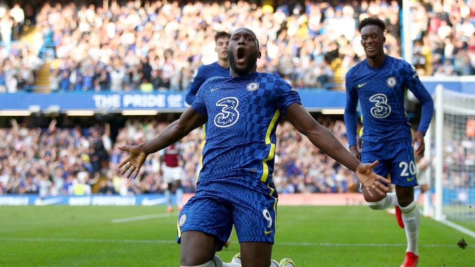 Premier League, Chelsea beat Aston Villa 3-0: Records broken