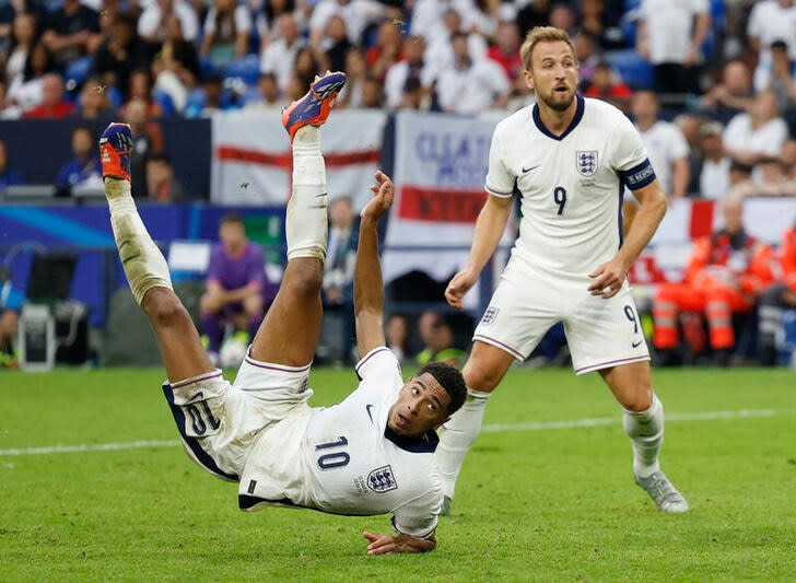 Jude Bellingham und Harry Kane retteten England gegen die Slowakei. Trifft das Duo im Viertelfinale auch gegen die Schweiz? (Bild: Reuters)