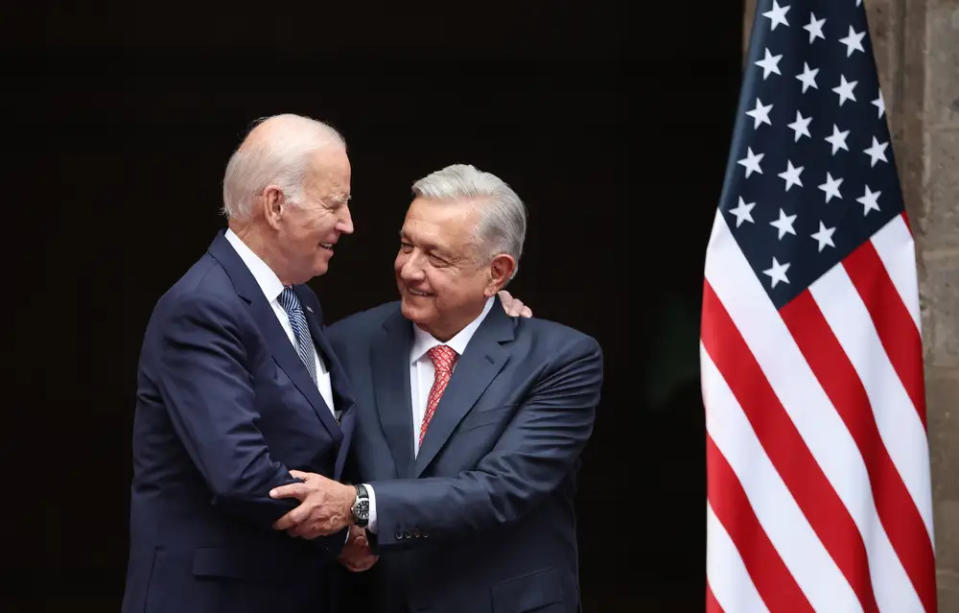 Präsident Joe Biden und der mexikanische Präsident Andrés Manuel López Obrador. - Copyright: Hector Vivas/Getty Images