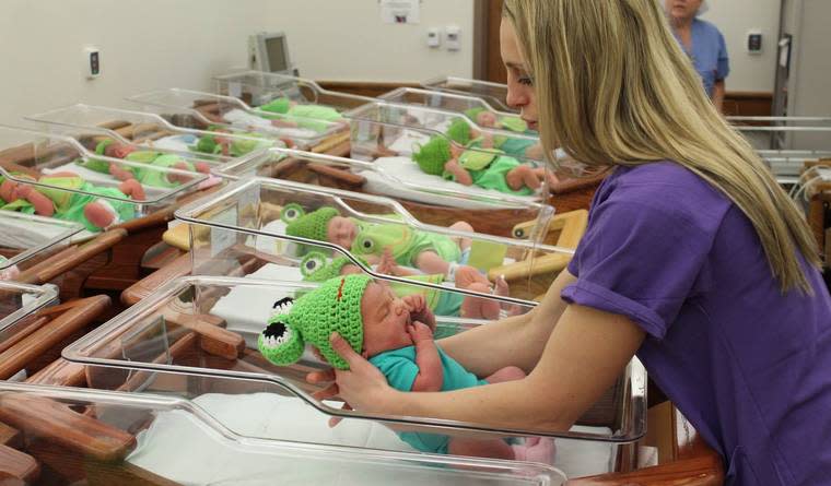 Leap Day 2016: Babies Born on Feb. 29 Are Being Dressed in Frog Outfits