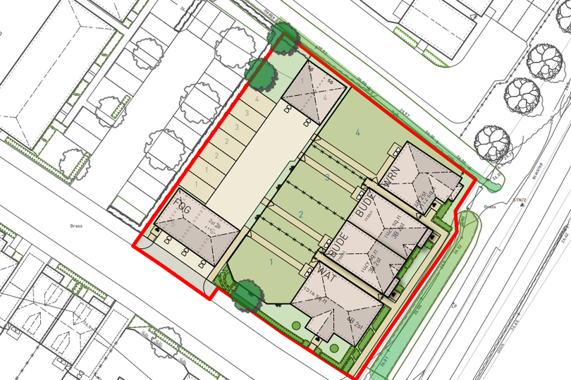 Cllr Chris Haynes said: “I can’t visualise how five houses are going to fit on it with any degree of space, garden or freedom. It’s a bit like the back to back I used to live in when I was a kid on a mining estate.”