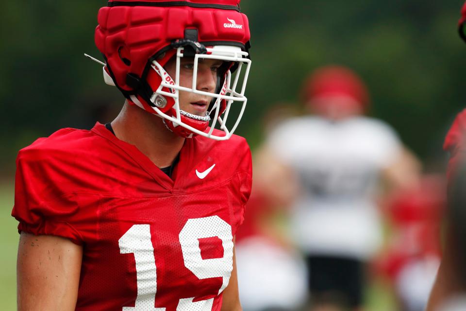 Georgia tight end Brock Bowers was last year's winner of the Mackey Award, given annually to the country's top tight end. Compared with Texas' Ja'Tavion Sanders, Bowers had eight more catches, 306 more yards and one more touchdown. Bowers is back for 2023; there's never been a repeat Mackey winner.