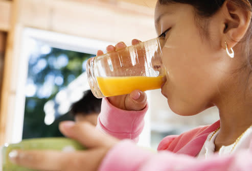 Too Much Fruit Juice May Damage the Teeth of Children