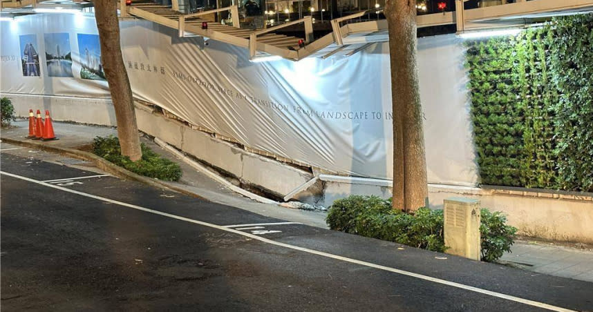 針對慶城街工地塌陷，台北市結構技師公會理事長徐茂卿23日表示，現場坍塌區域不是很大，只要把坍塌部分回填，就不會持續擴大。（圖／中國時報丁上程攝）
