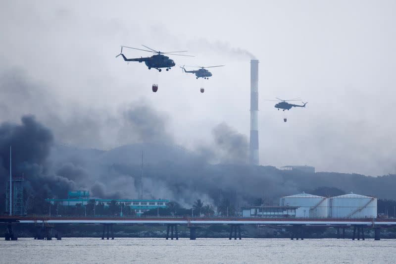 Major fire spreads at Cuban fuel storage facility hit by lightning